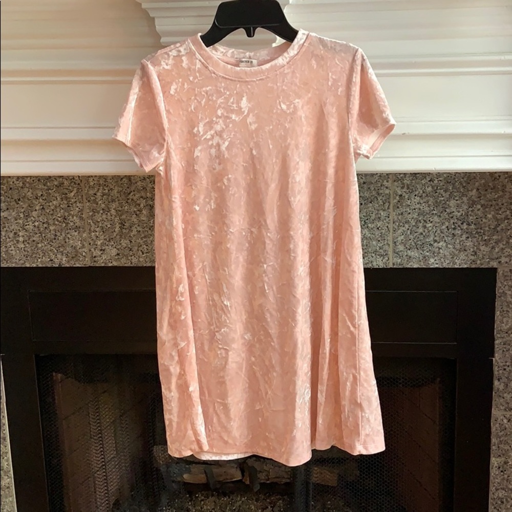 Velvet pink dress